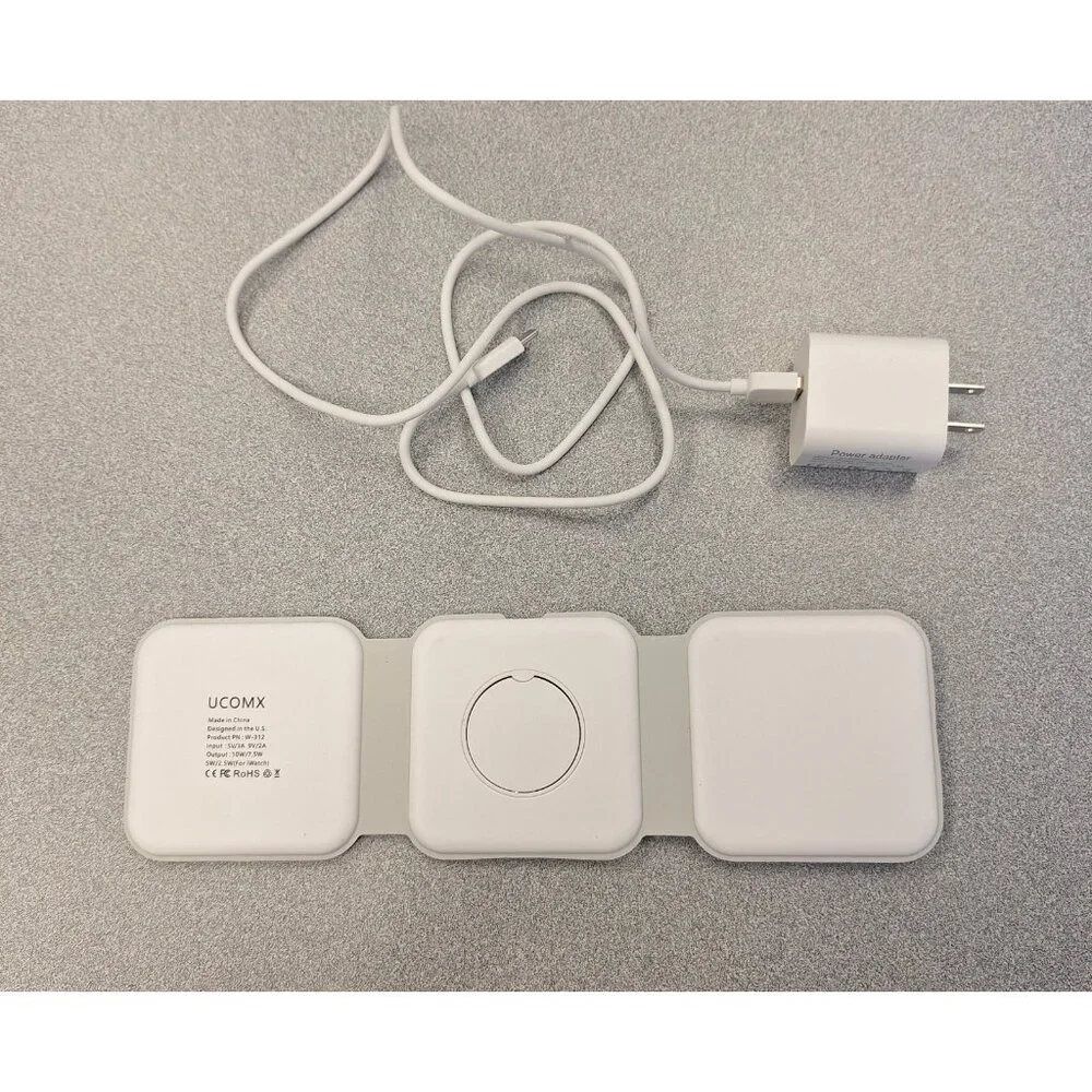 UComx Nano 3 In 1 Wireless Charger iPhone, Magnetic Foldable White New In Box